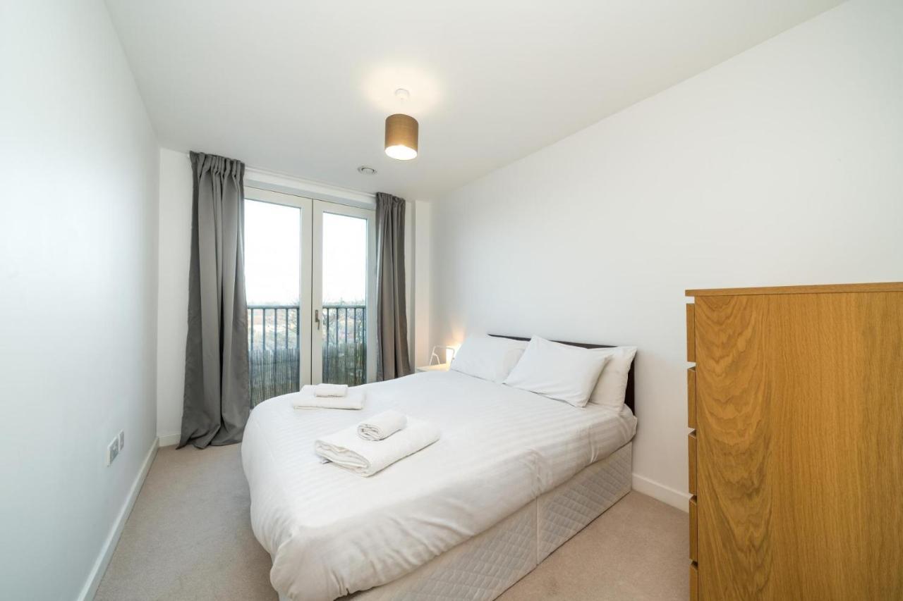 New 2Bd Flat 4Mins To Excel Centre Fast City Links Apartment London Exterior photo